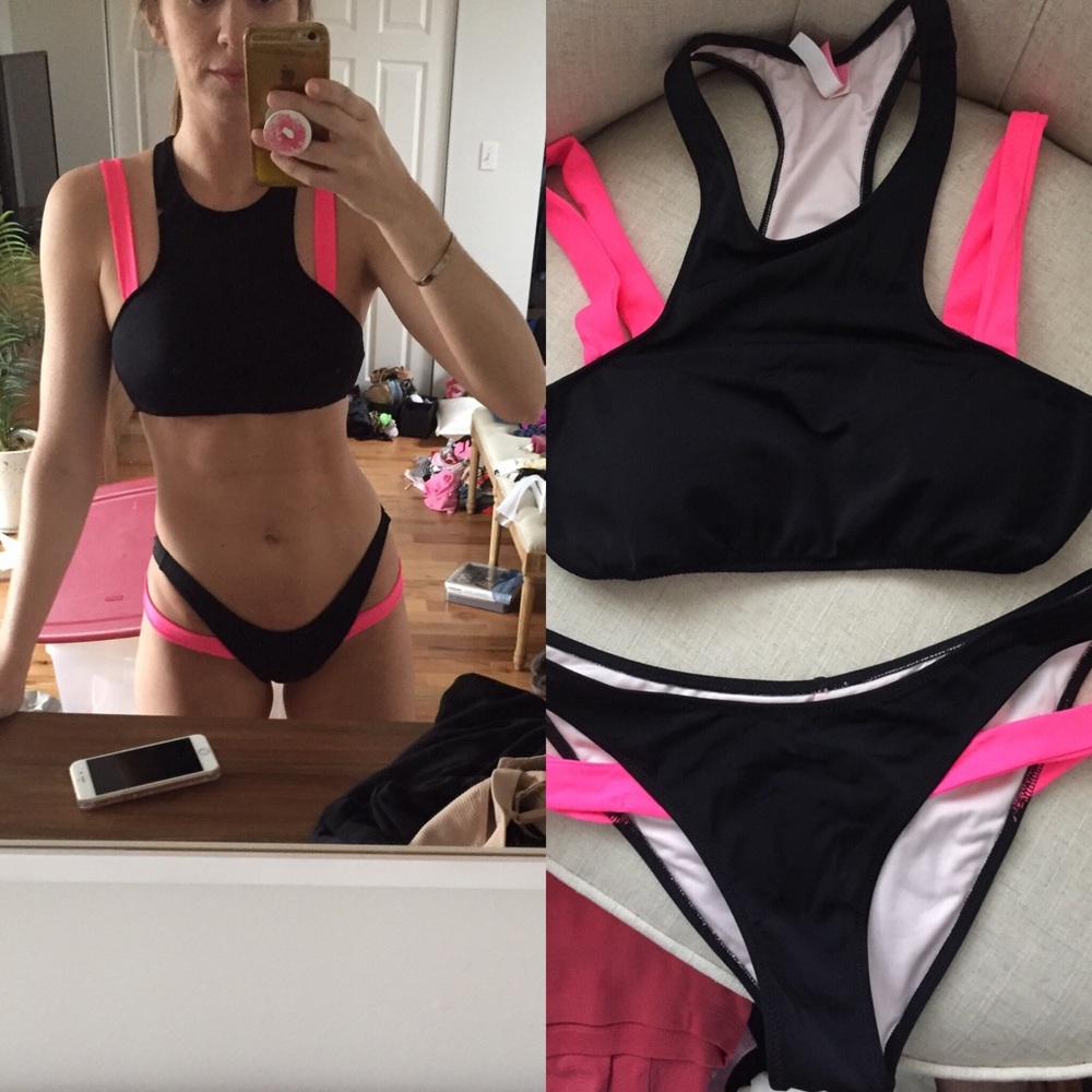 Victoria’s Secret bikini size M